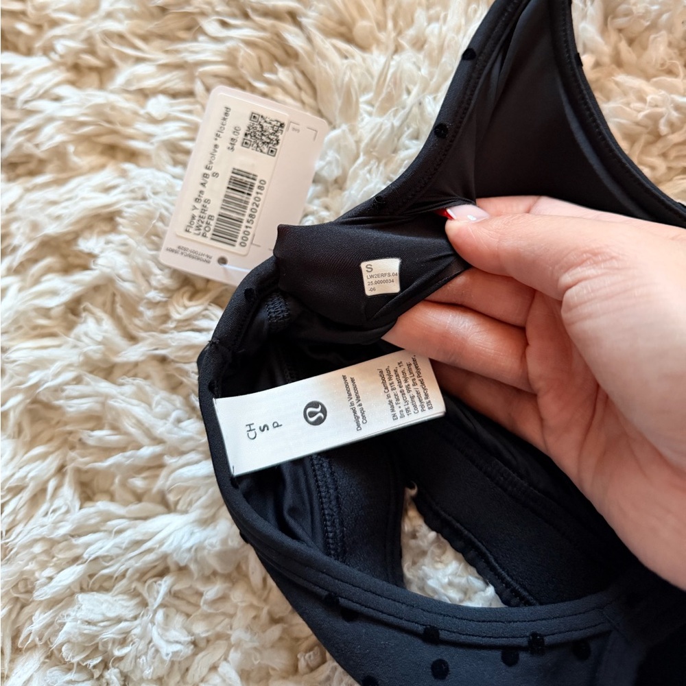 Polka Dot Flow Y Bra A/B *Evolve Lululemon - Picture 8 of 9
